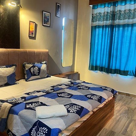 Studio Apartment In Greater Noida Esterno foto
