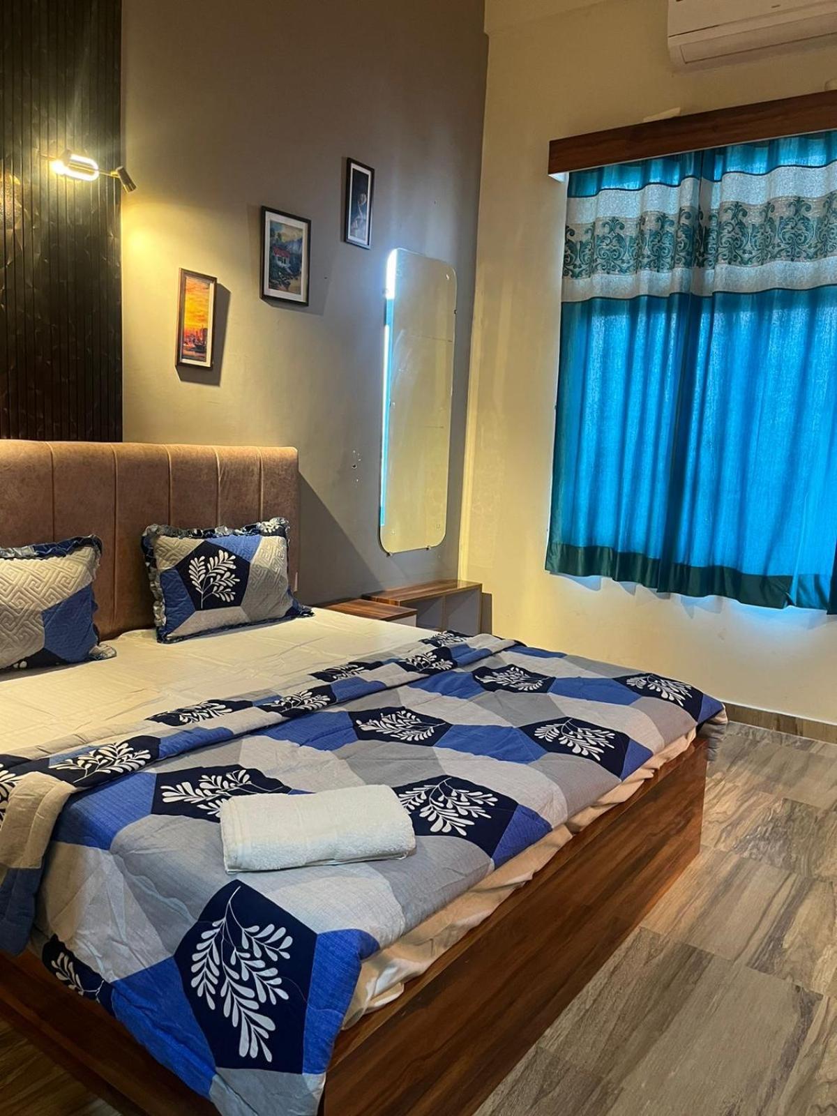 Studio Apartment In Greater Noida Esterno foto
