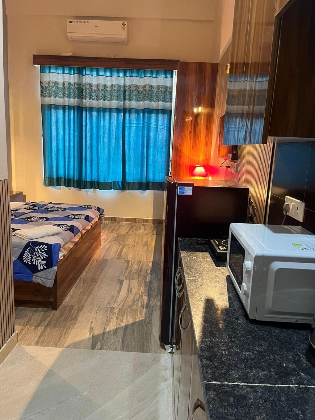 Studio Apartment In Greater Noida Esterno foto